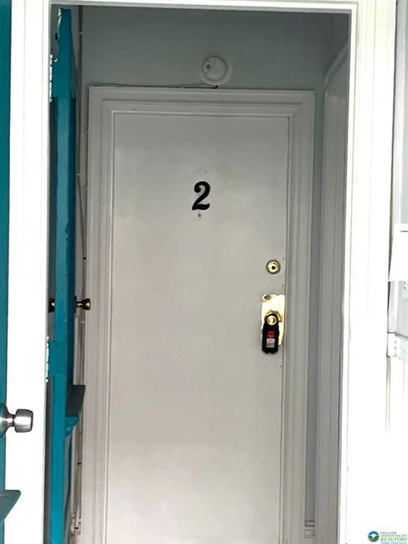 Building Photo - 322 N Franklin St