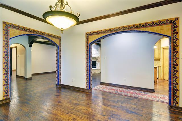 Building Photo - 3407 Penticost St