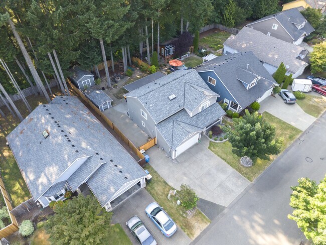 Building Photo - 1207 Arcadia St NW