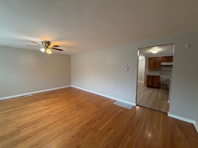 Building Photo - 10306 S Corliss Ave