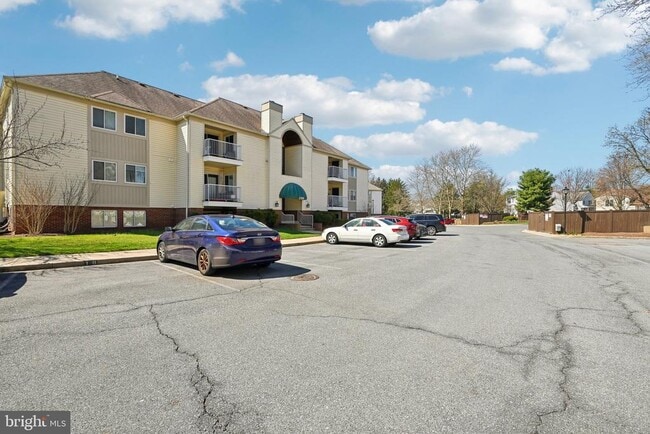 Building Photo - 2104 Whitehall Rd