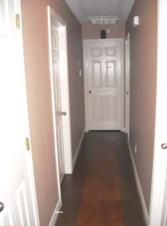 Building Photo - 1207 Moss Hill Dr