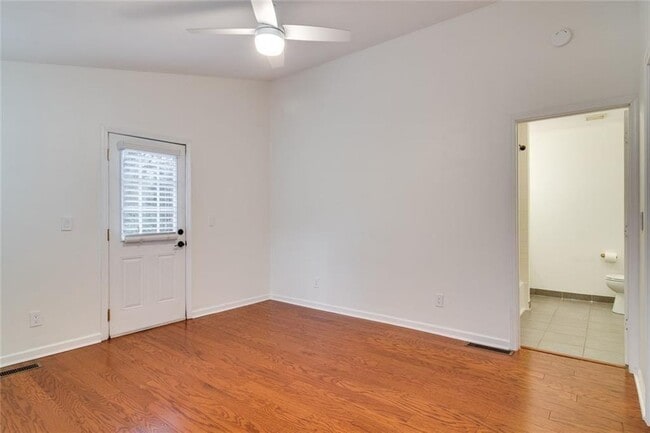 Building Photo - 1756 Dresden Dr NE