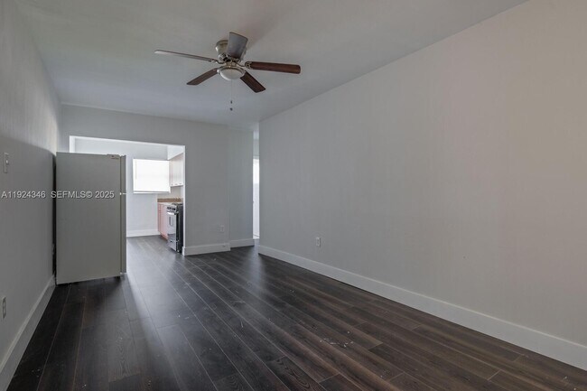 Building Photo - 26701 SW 137th Ave