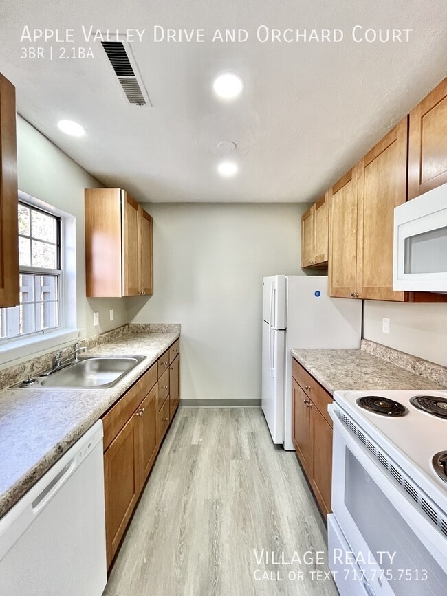 Building Photo - 910 Apple Valley Dr