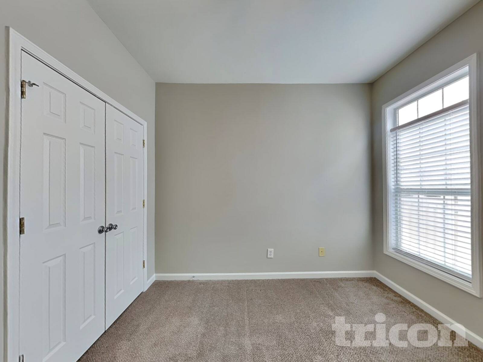 Building Photo - 2704 Mariner Way