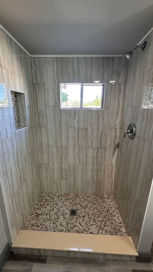 Building Photo - **2/1 plus a Den/Office, Manufactured Home in Charlin Parkway area with large fenced yard**