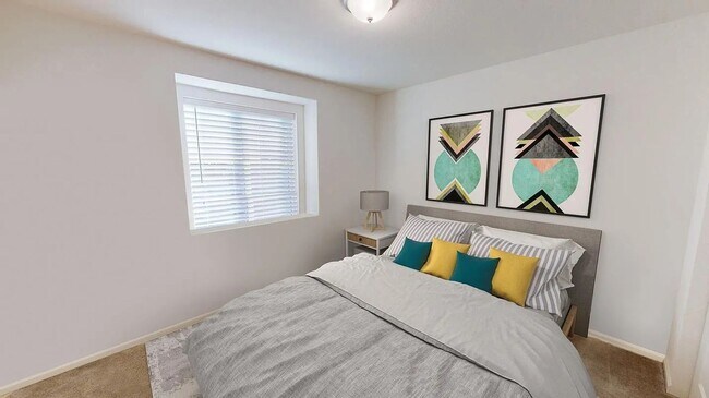 Building Photo - 6060 N Netherland Ct