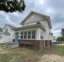 Building Photo - 528 N 4th St