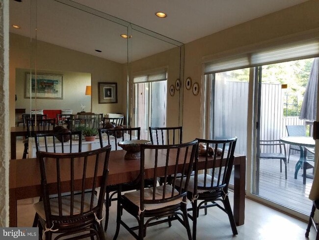 Building Photo - 8002 Grand Teton Dr