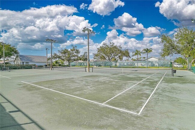 Building Photo - 3832 Sabal Springs Blvd