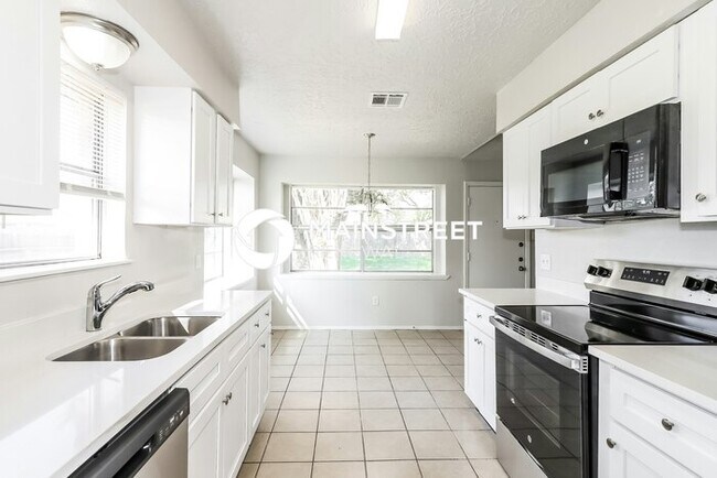 Building Photo - 3 Bedroom Pet-Friendly Home in Spring, TX with Main Street Renewal