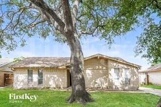 Building Photo - 6610 Rowell Ct