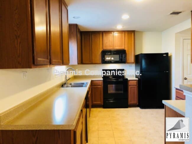 Building Photo - 6527 San Miguel Way