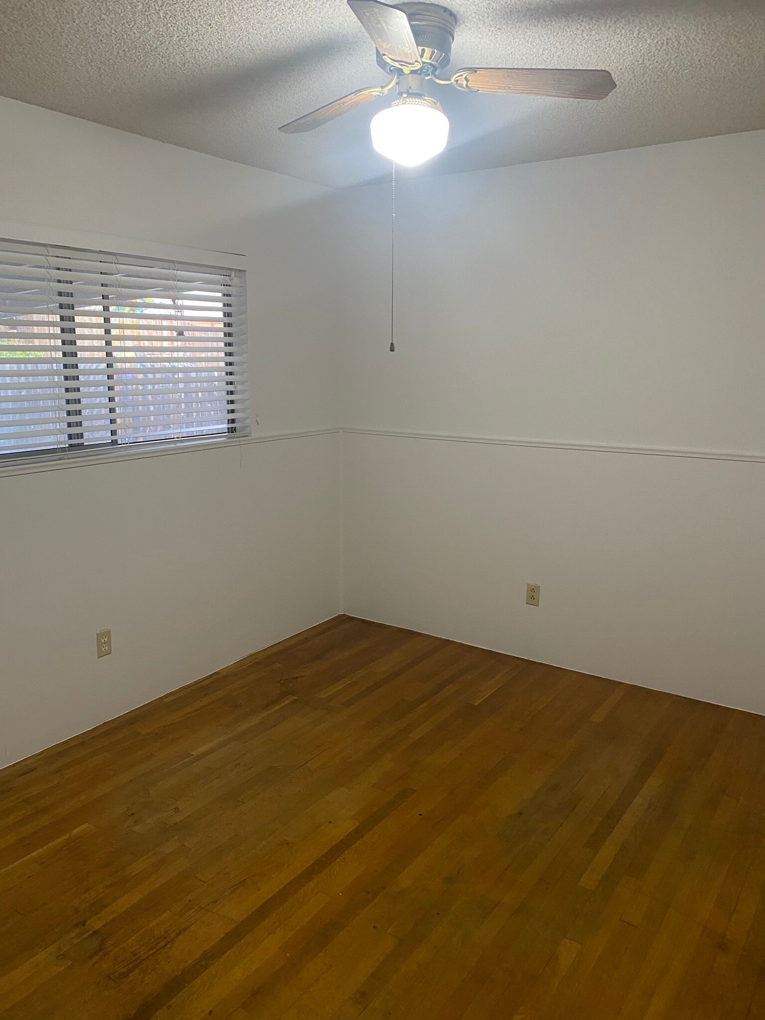 Building Photo - 2418 Edding Dr