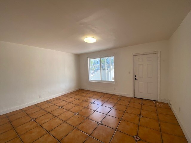 Building Photo - 611 74th St