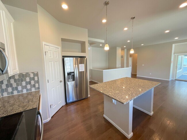 Building Photo - 6706 Golden Briar Ln