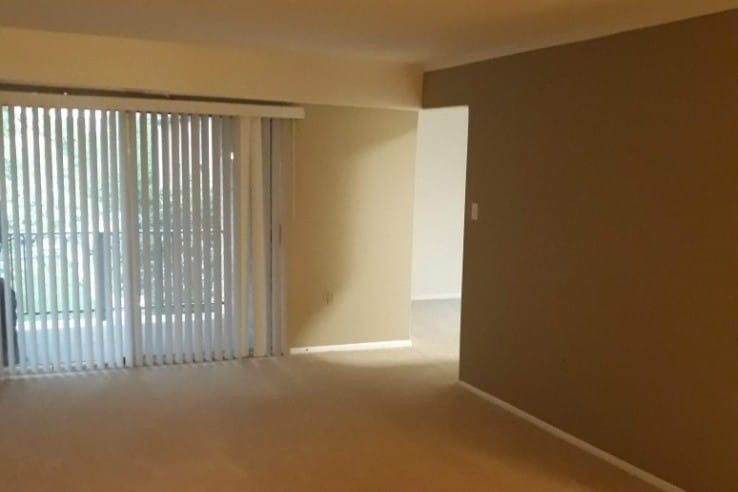 Living Room - 7722 Hanover Pkwy