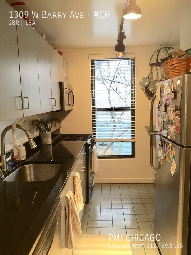 Building Photo - 1309 W Barry Ave