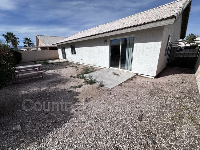 Building Photo - 1934 Easy St