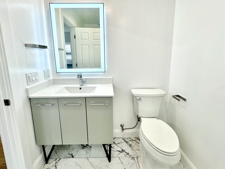*Pictures are representative samples of the advertised unit. In some cases, the actual units you tou - 190 Hillside St