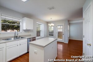 Building Photo - 9623 Shetland Ct