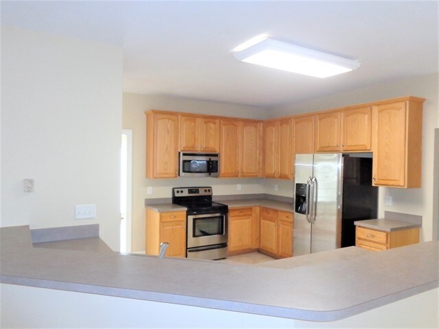 Building Photo - 634 Rosecrea Court