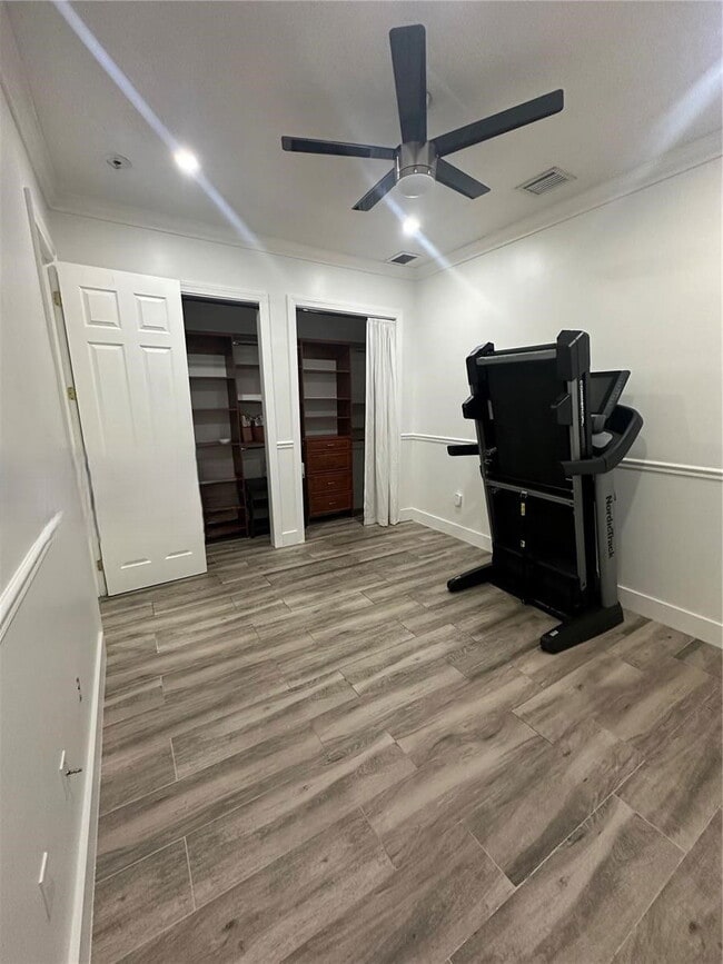 Building Photo - Southwest 3rd Street, Miami, FL 33184 - 4 BR 3 BA single-family home