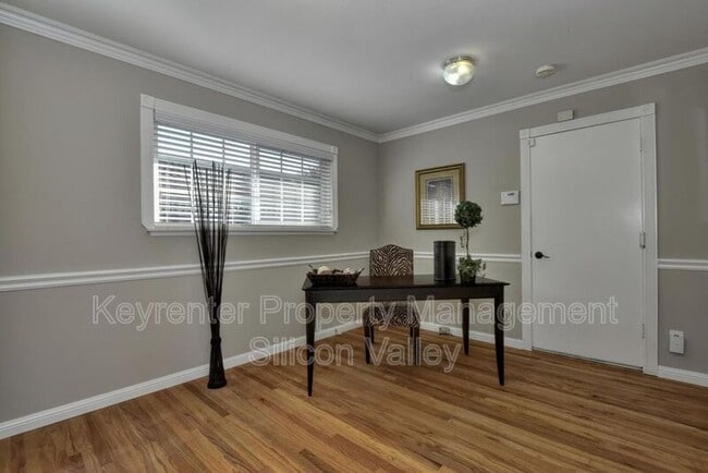 Building Photo - 1534 Constanso Way