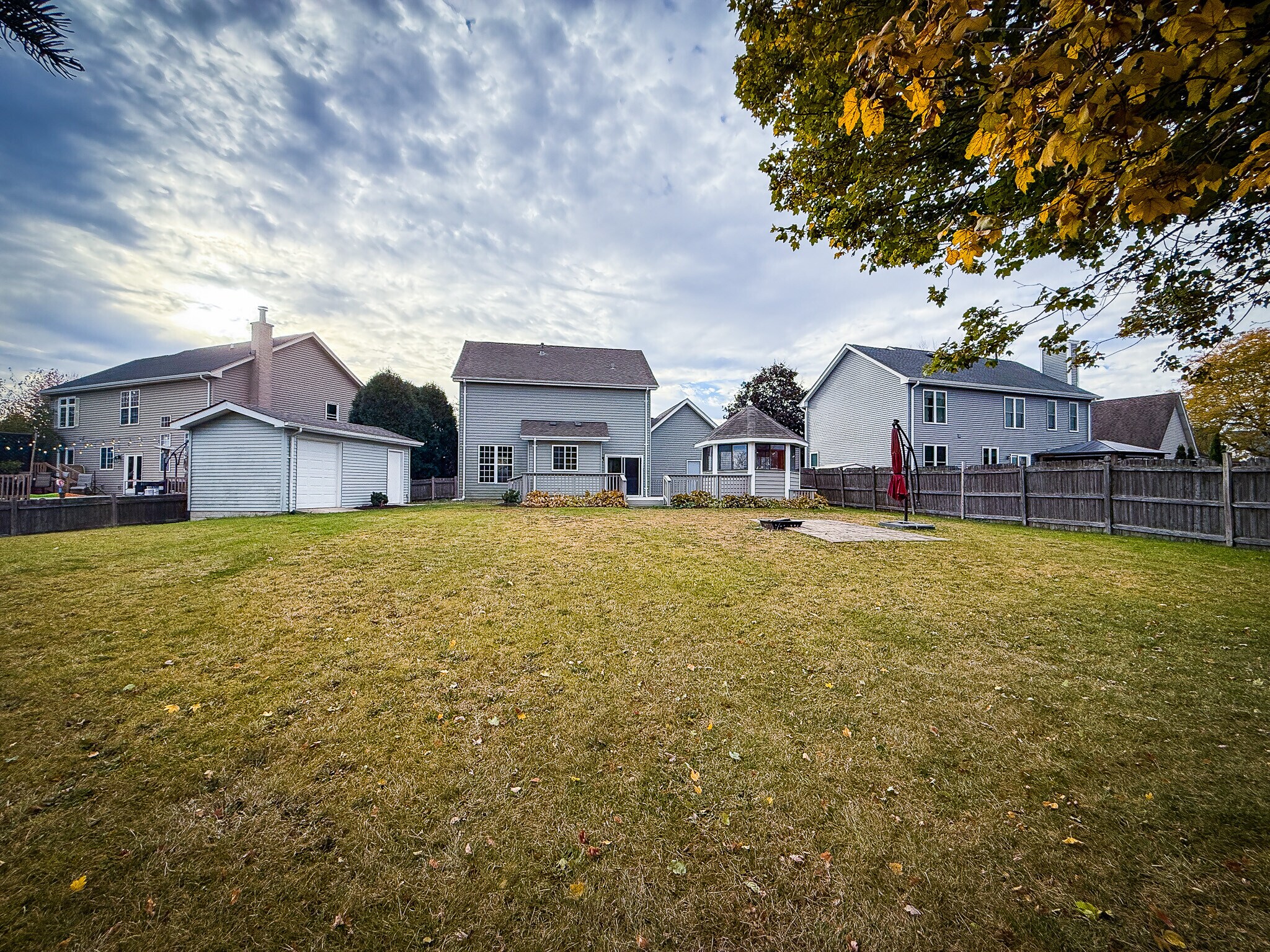 Building Photo - 1629 Silver Springs Ct