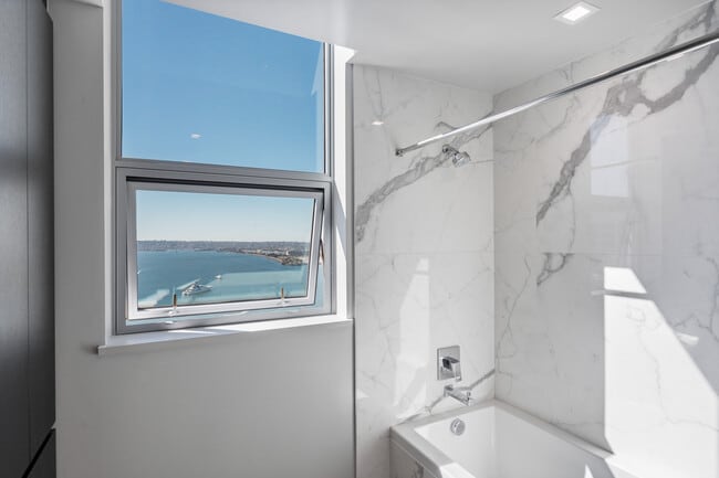 Building Photo - 1388 Kettner Blvd