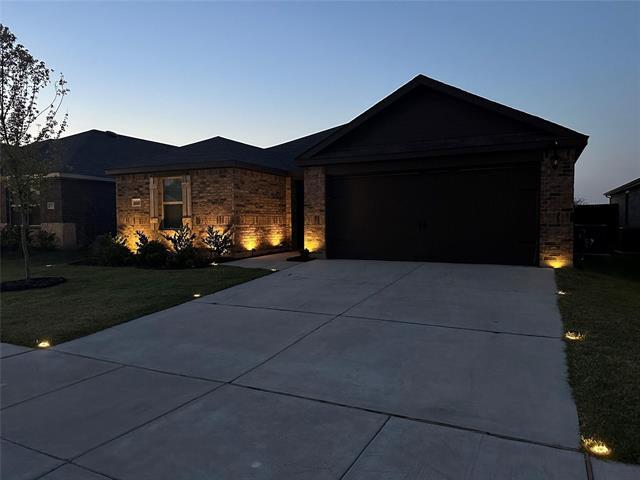 Building Photo - 1329 Skyline Dr