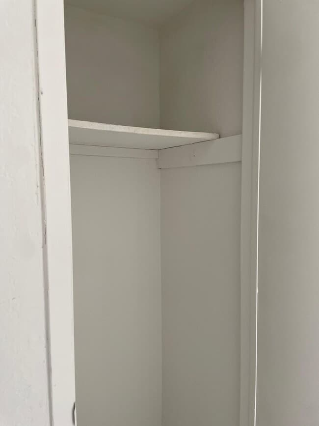 Building Photo - 8154 St Andrew Ln