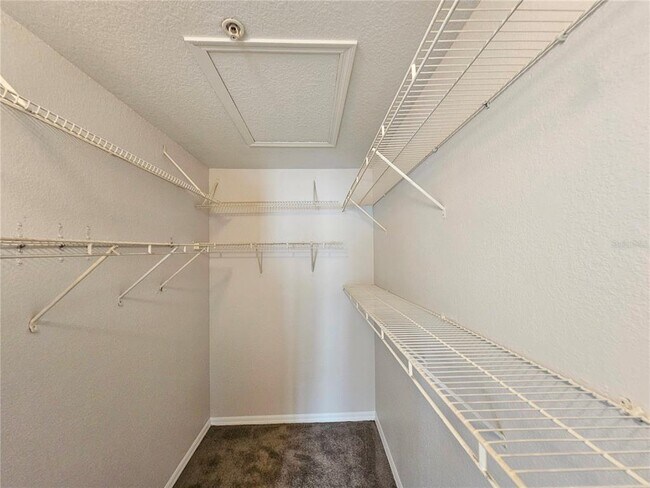 Building Photo - 7230 Westpointe Blvd