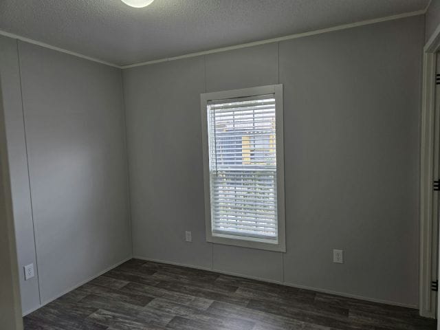 Building Photo - 210 Birch Ln