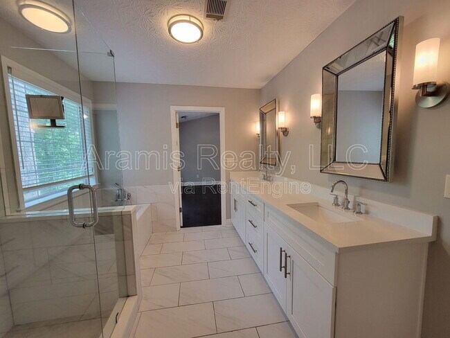 Building Photo - 110 Anclote Ct