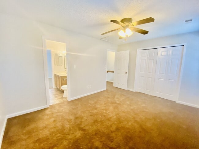 Building Photo - Beautiful 2 Bed Waterfront Townhome in Virginia Beach FOR RENT by PMI VA