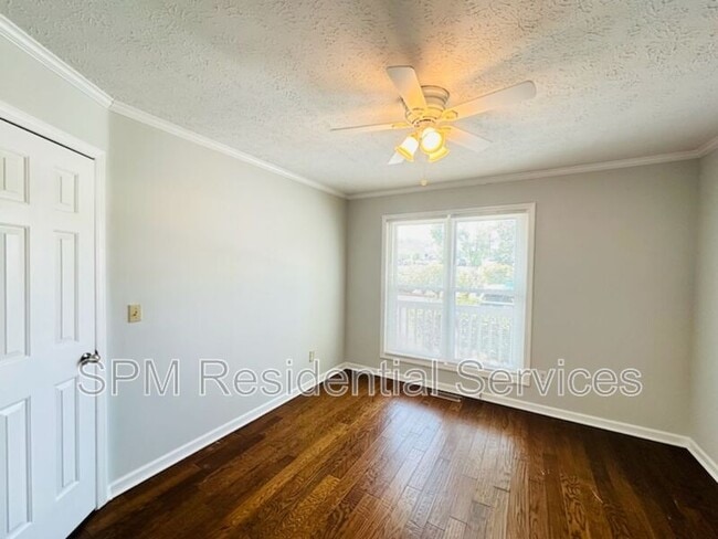 Building Photo - 1811 Savannah Ct