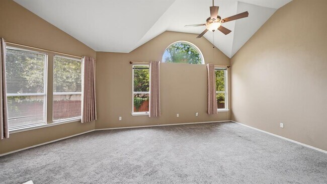 Building Photo - 1108 Antelope Ridge