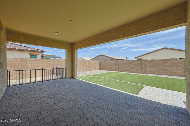 Building Photo - 17435 W Laurie Ln
