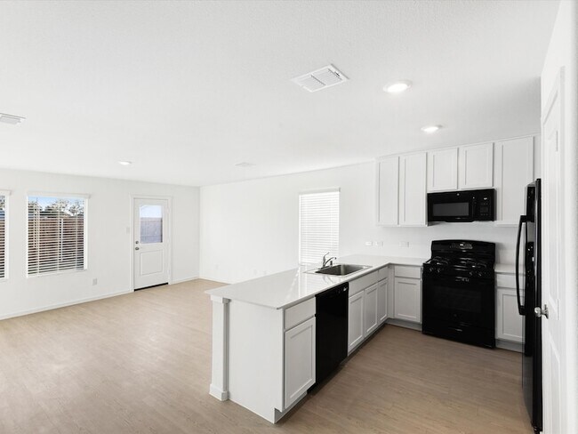 Building Photo - 1621 Baugh St