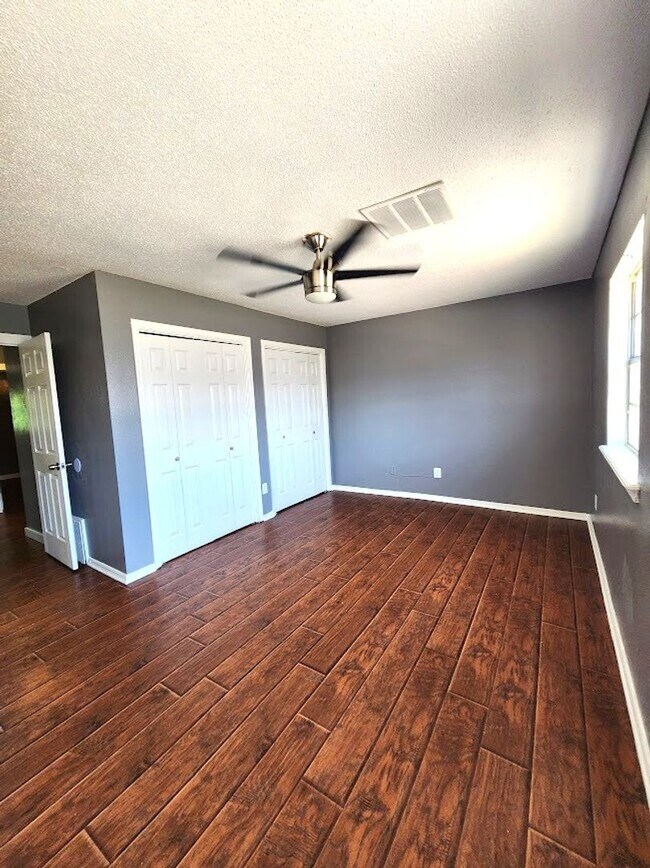 Building Photo - 3 Bed 2.5 Bath Apt NW OKC