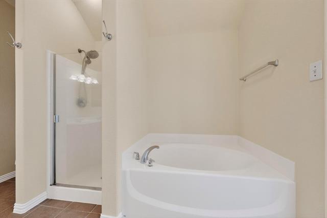 Building Photo - 2008 Jasmine Valley Drive