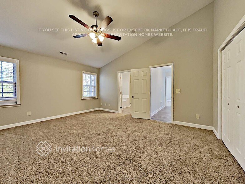 Building Photo - 1600 Stoney Creek Ln