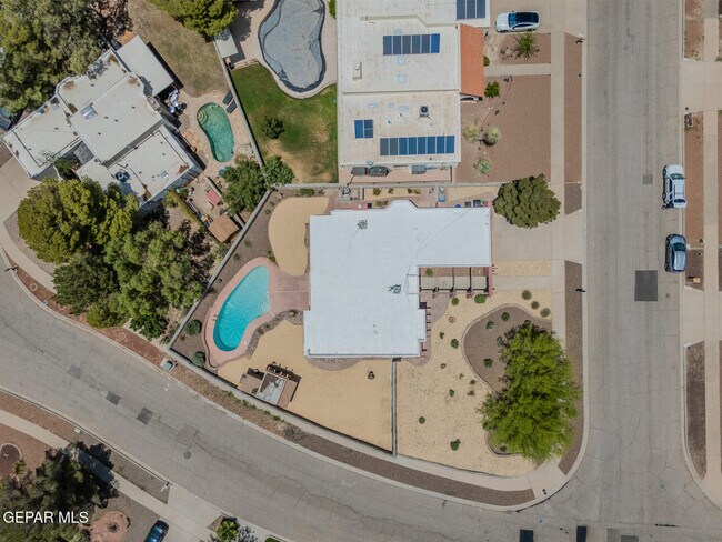 Building Photo - 6815 Villa Hermosa Dr