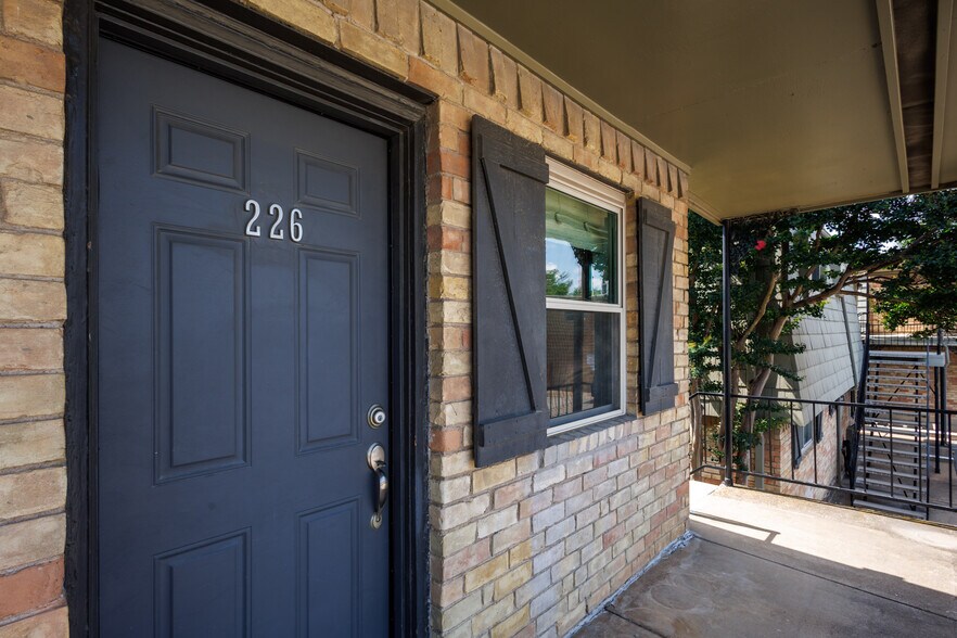 Back door - 7704 Meadow Rd