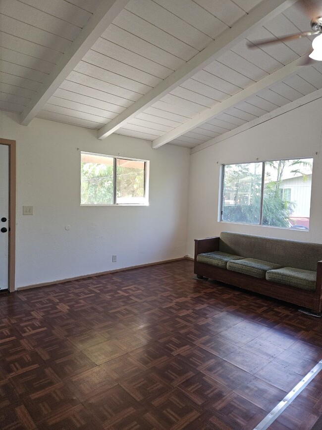 Building Photo - 11-3482-3482 Plumeria St