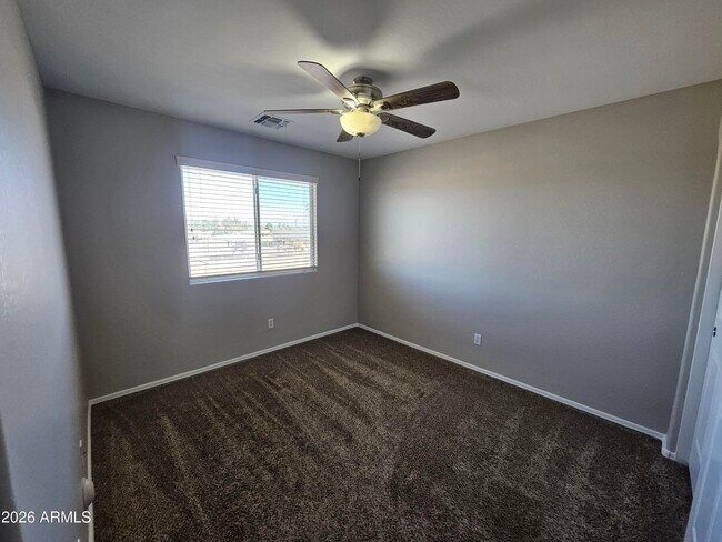 Building Photo - 3936 E Minton St