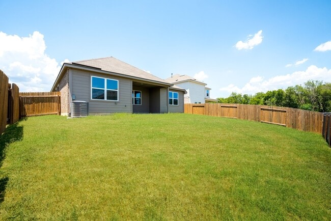 Building Photo - 1139 Amy Dr