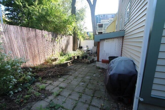 Building Photo - 2.0 bedroom in Cambridge Massachusetts 02140